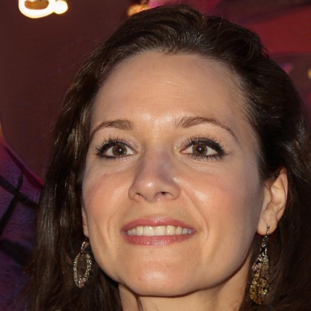 Porträt von Sarah Hoffmann, Momentum-Spezialistin